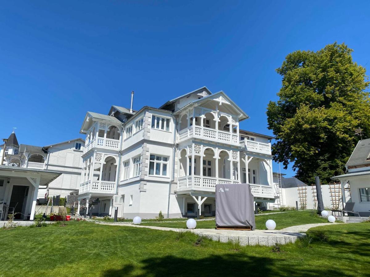 Villa Jenny - Ferienappartement 1 Mit Meerblick 사스니츠 외부 사진